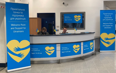 Welcome desk for Ukrainians